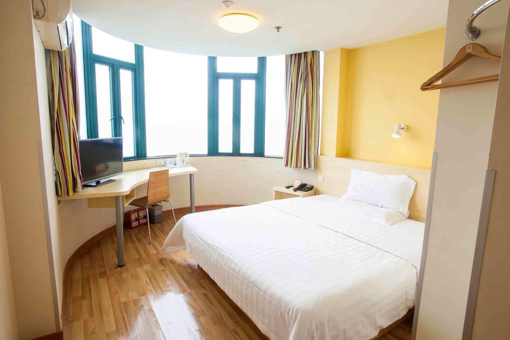 7Days Inn Qufu Sankong Δωμάτιο φωτογραφία